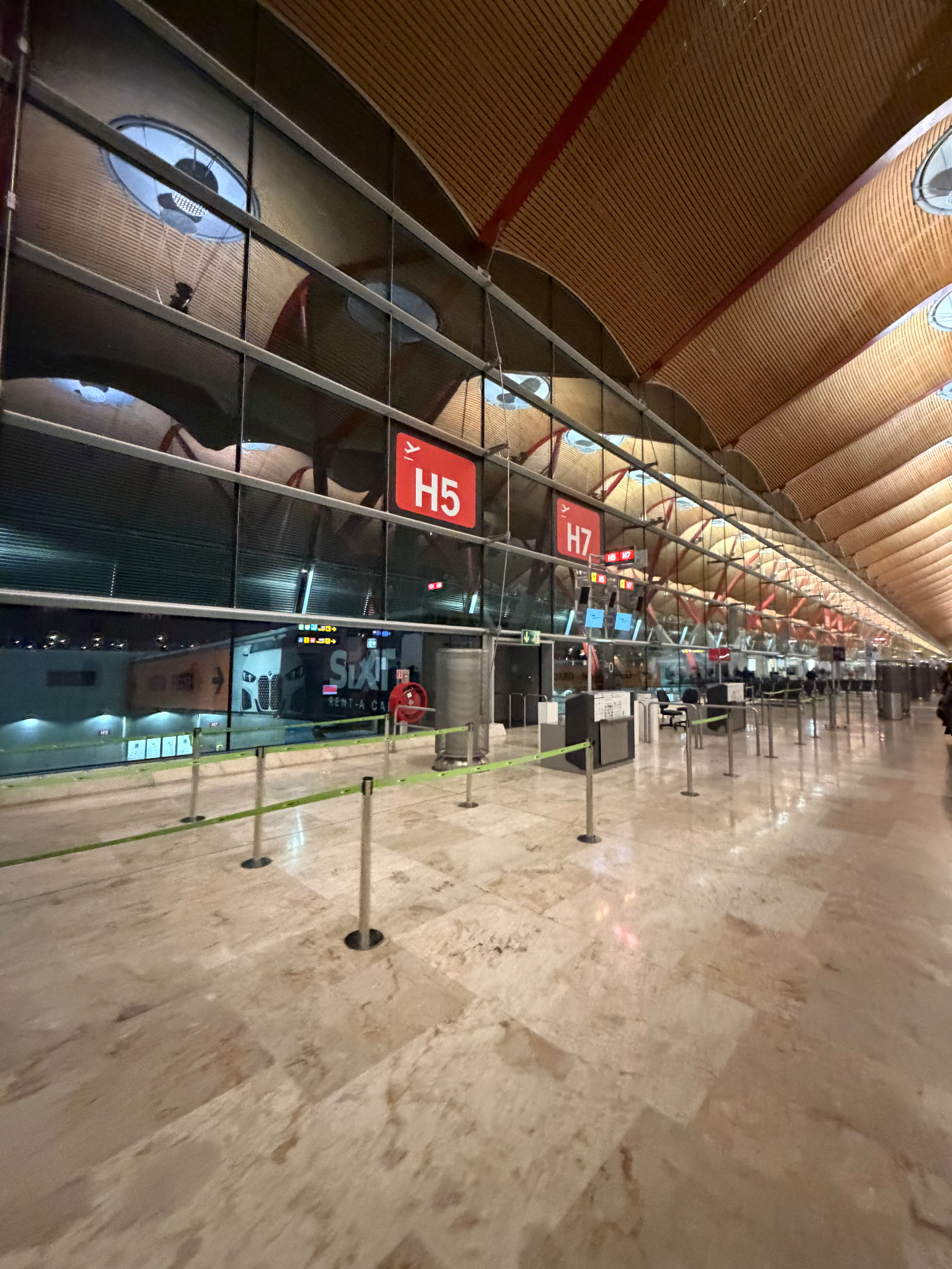 Adolfo Suárez Madrid-Barajas Airport (MAD)